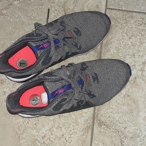 Gently worn Nike Sneakers